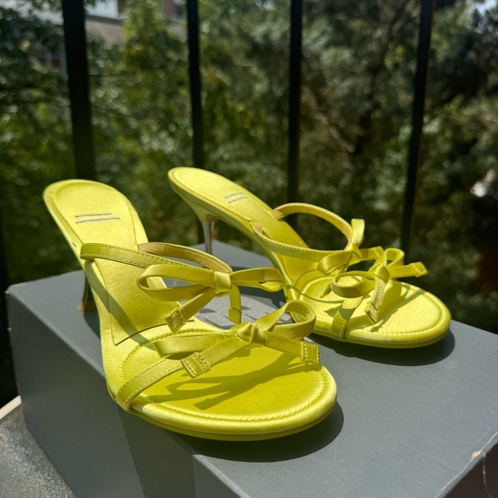 New Jeffrey Campbell Bow Bow Sandal Heels Pretty In Shoes Slip On Lime Green 7 - Picture 6 of 15